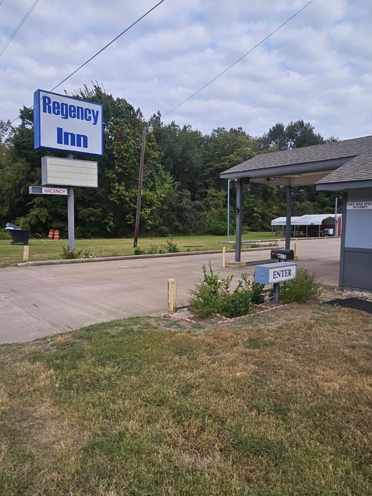 Regency Inn Jewett Exterior foto